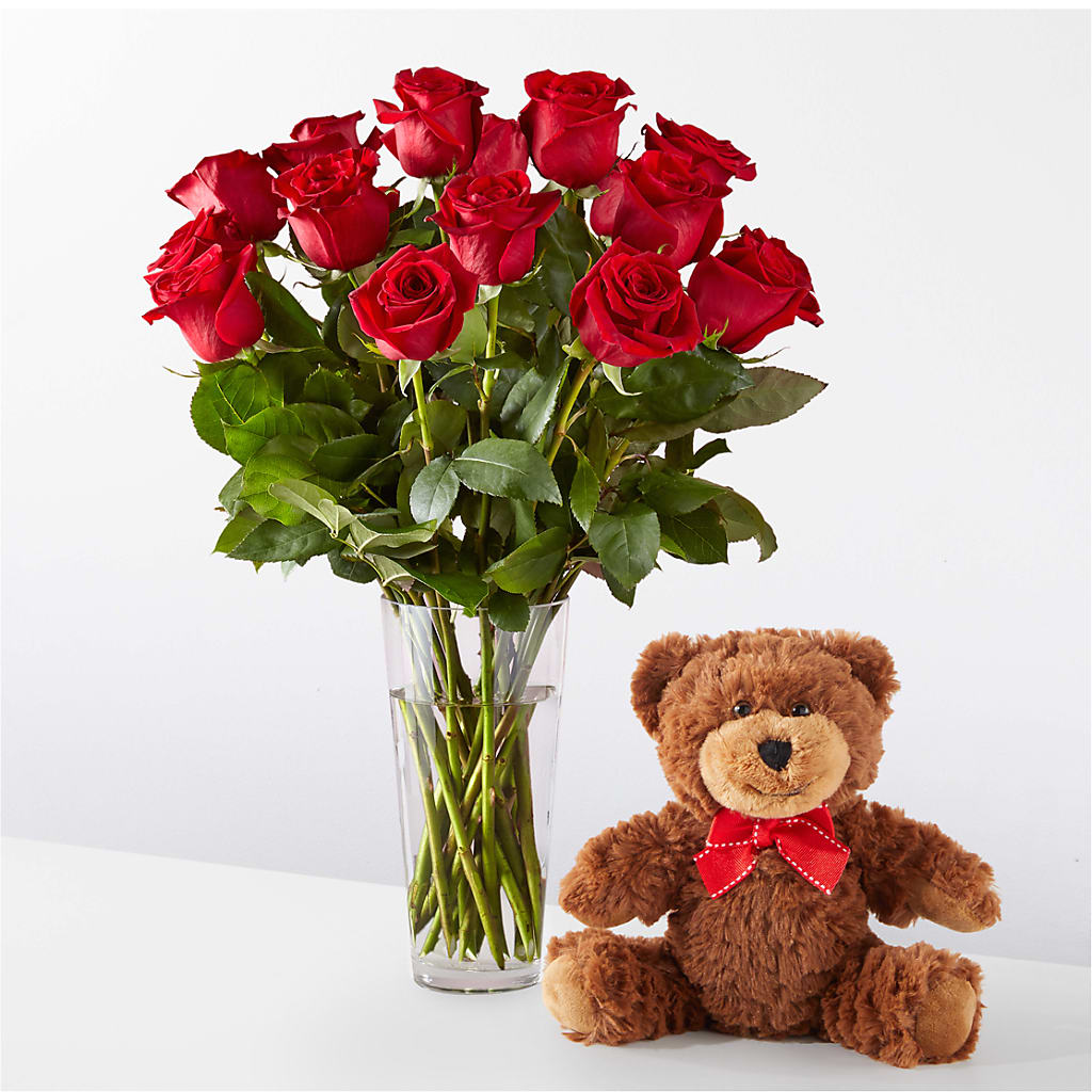 Romantic Long Stem Red Rose Bouquet Bundles – Main Street Floral, Superior NE