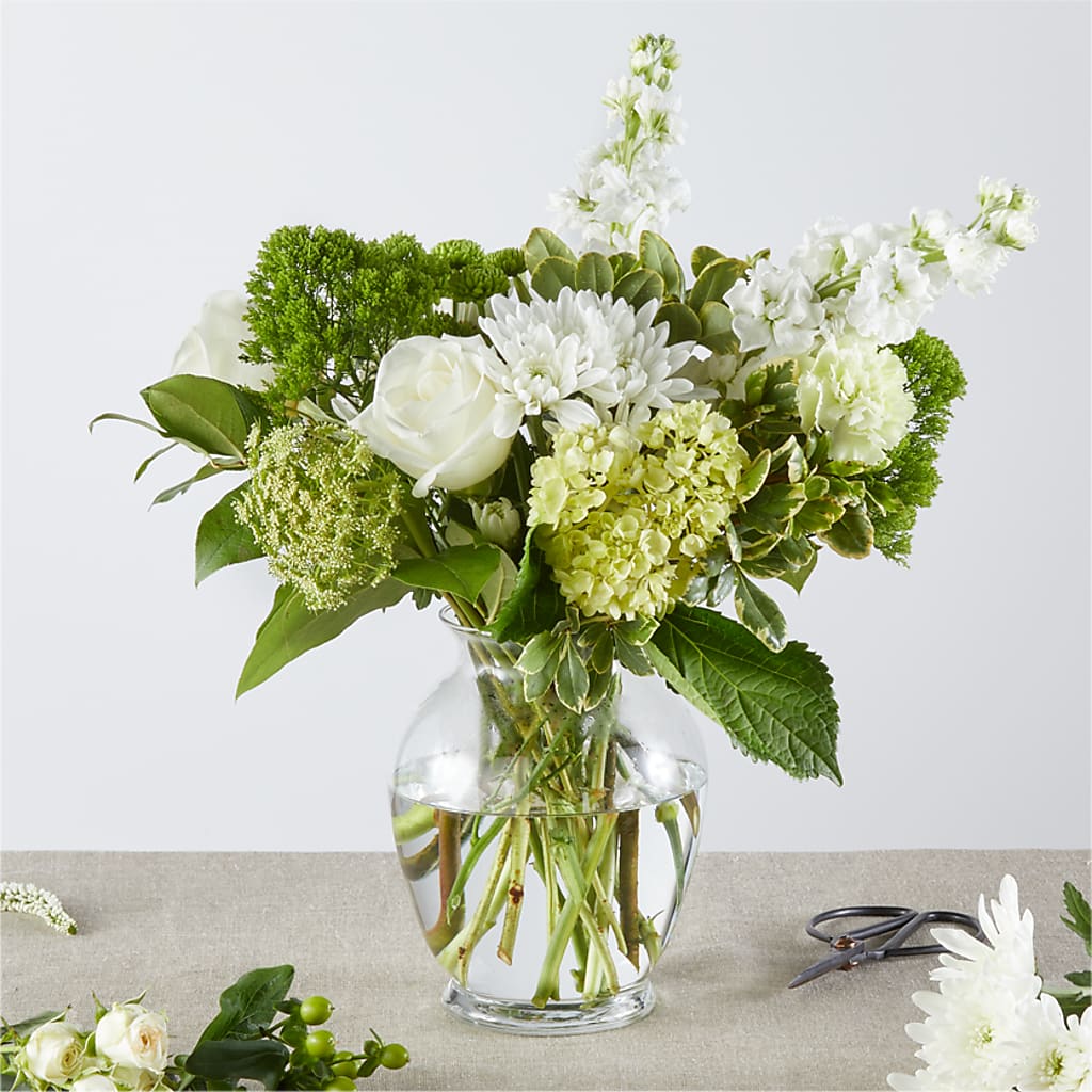 Irish Garden - A Florist Original – Main Street Floral, Superior NE