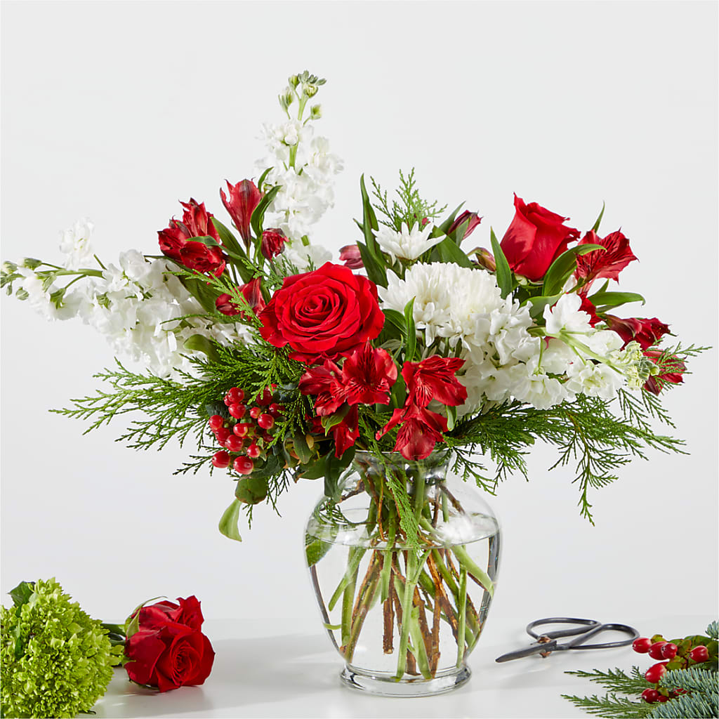Merry Moment Bouquet – A Florist Original – Main Street Floral, Superior NE