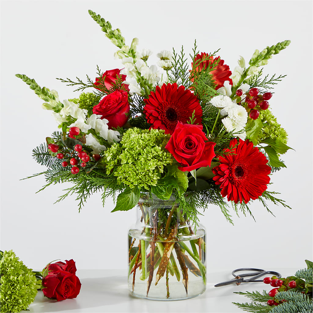 Merry Moment Bouquet – A Florist Original – Main Street Floral, Superior NE