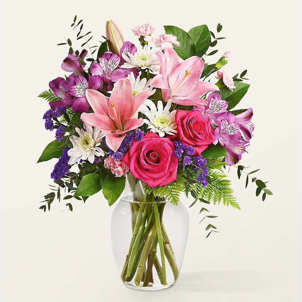 Lace & Pearls Bouquet – Main Street Floral, Superior NE