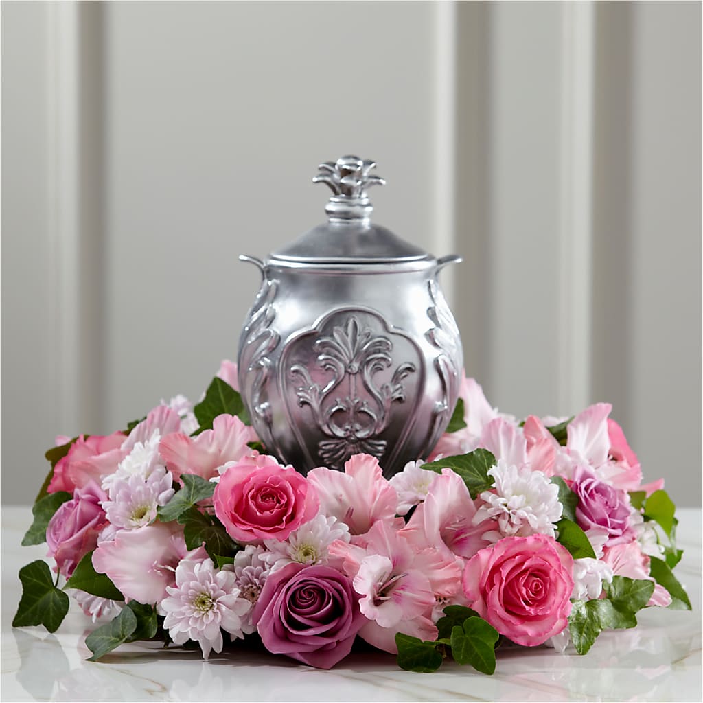 Glorious Tribute Arrangement – Main Street Floral, Superior NE
