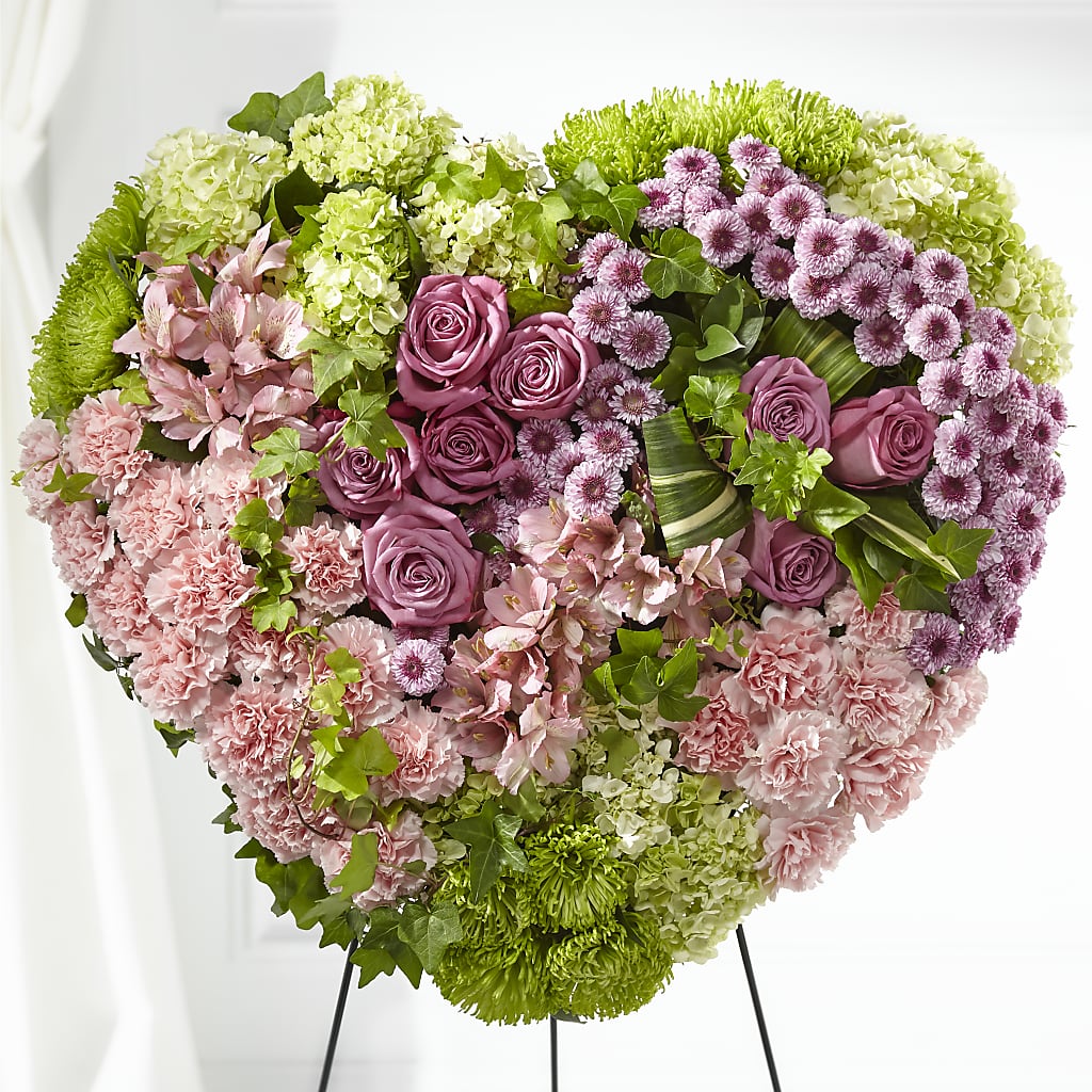 Heartwarming Standing Heart – Main Street Floral, Superior NE