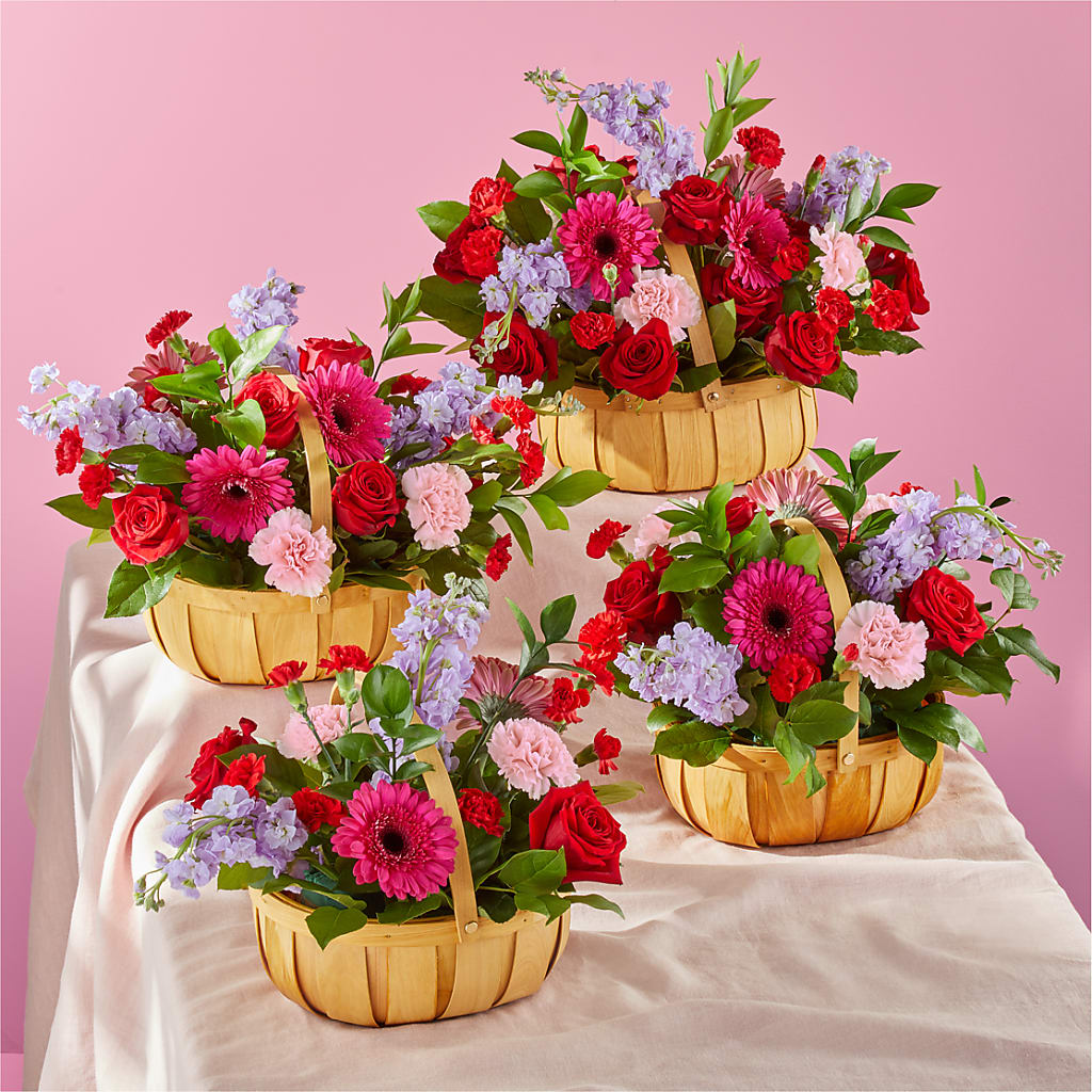 Pink Picnic Basket – Main Street Floral, Superior NE