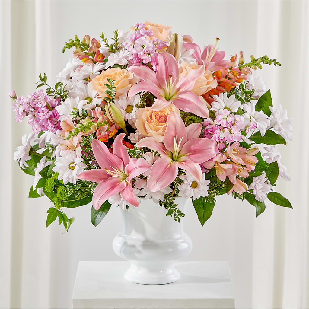 Heartfelt Gesture Urn Arrangement – Main Street Floral, Superior NE