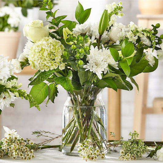 Classic Ivory – A Florist Original – Main Street Floral, Superior NE