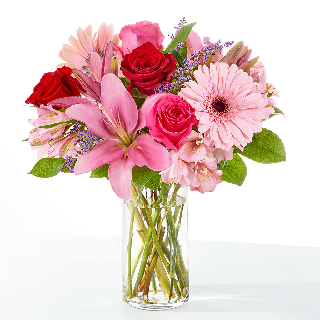 Lots of Love Bouquet – Main Street Floral, Superior NE