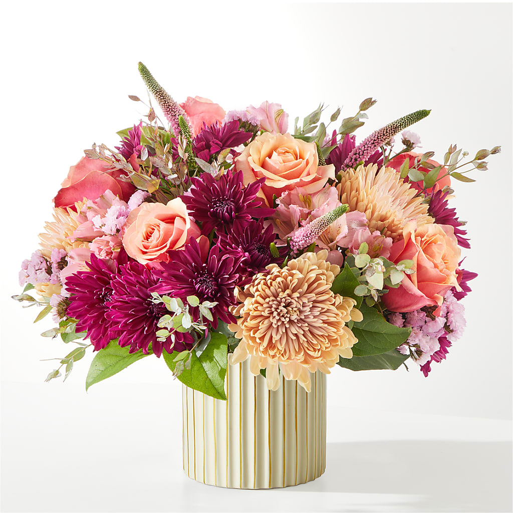 Berry Cobbler Bouquet with Ivory Vase – Main Street Floral, Superior NE
