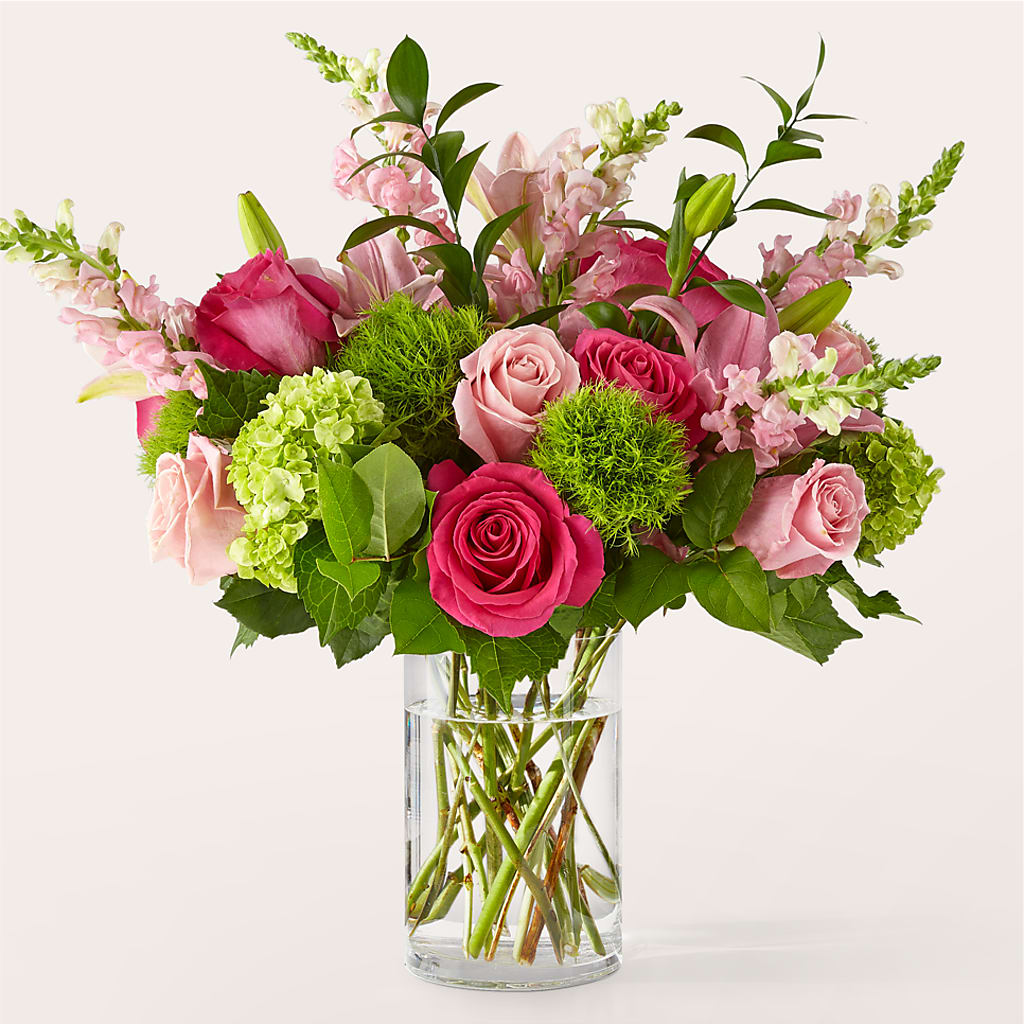 Fit for a Queen Luxury Bouquet – Main Street Floral, Superior NE