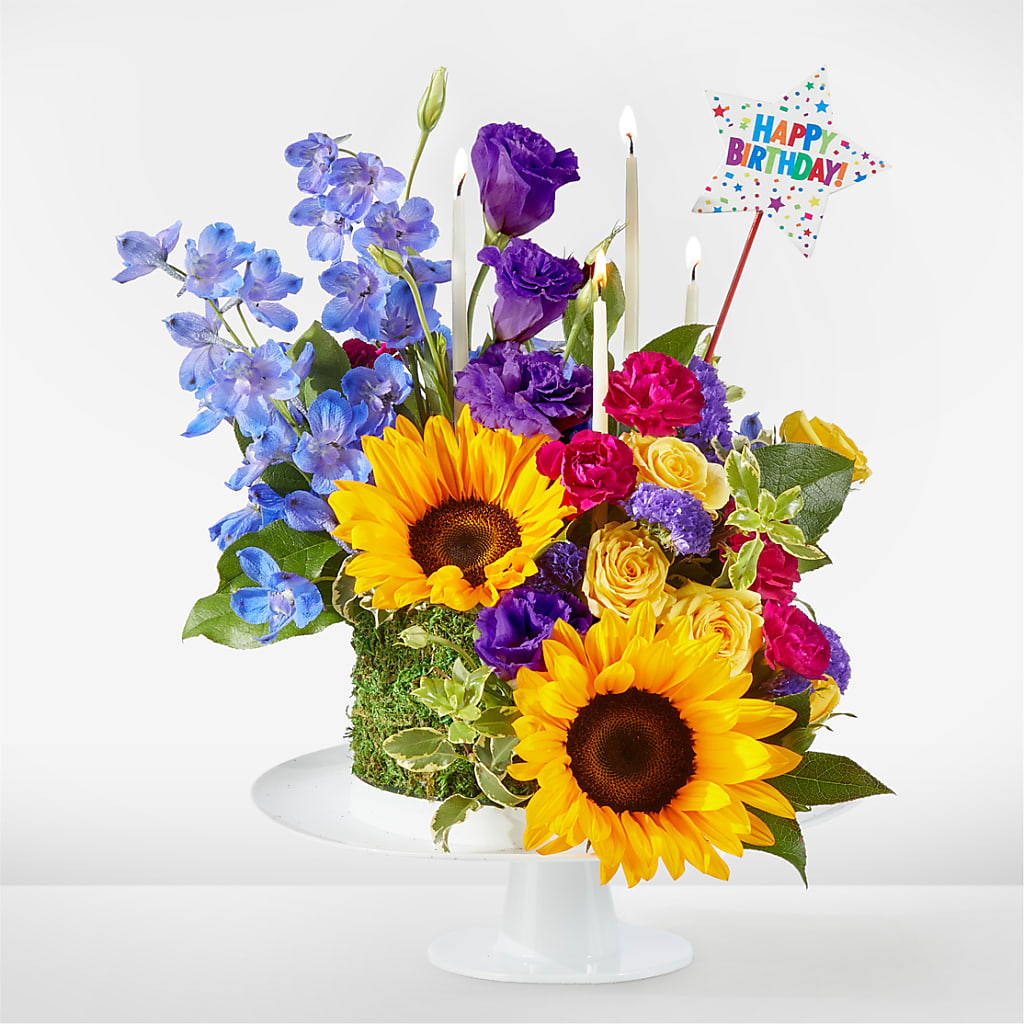 Star of the Day Floral Cake – Main Street Floral, Superior NE