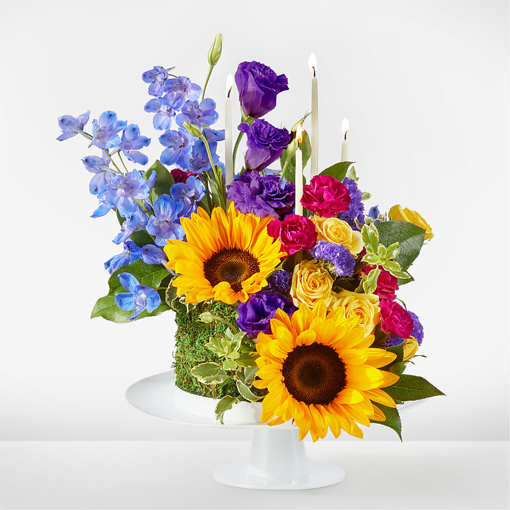 Star of the Day Floral Cake – Main Street Floral, Superior NE