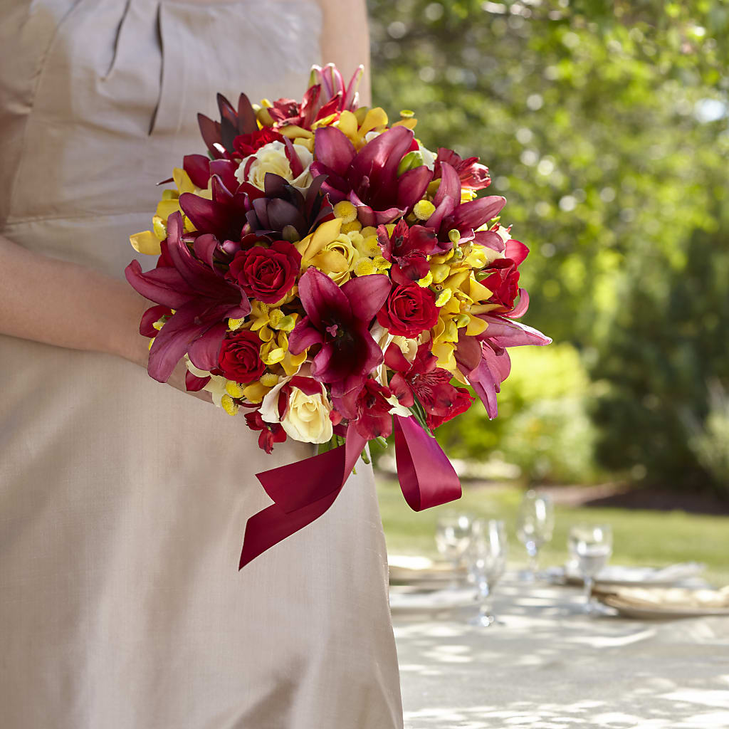 Sunningdale Bouquet – Main Street Floral, Superior NE