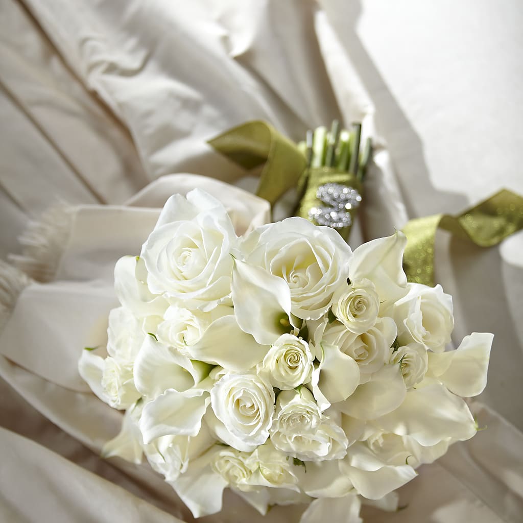 Serene Highness Bouquet – Main Street Floral, Superior NE
