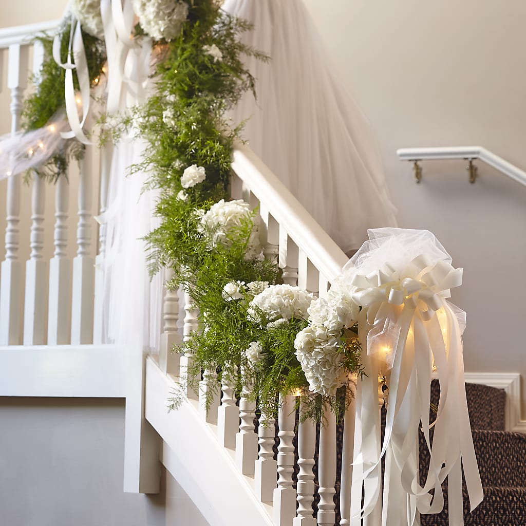 Champagne Dreams Garland – Main Street Floral, Superior NE