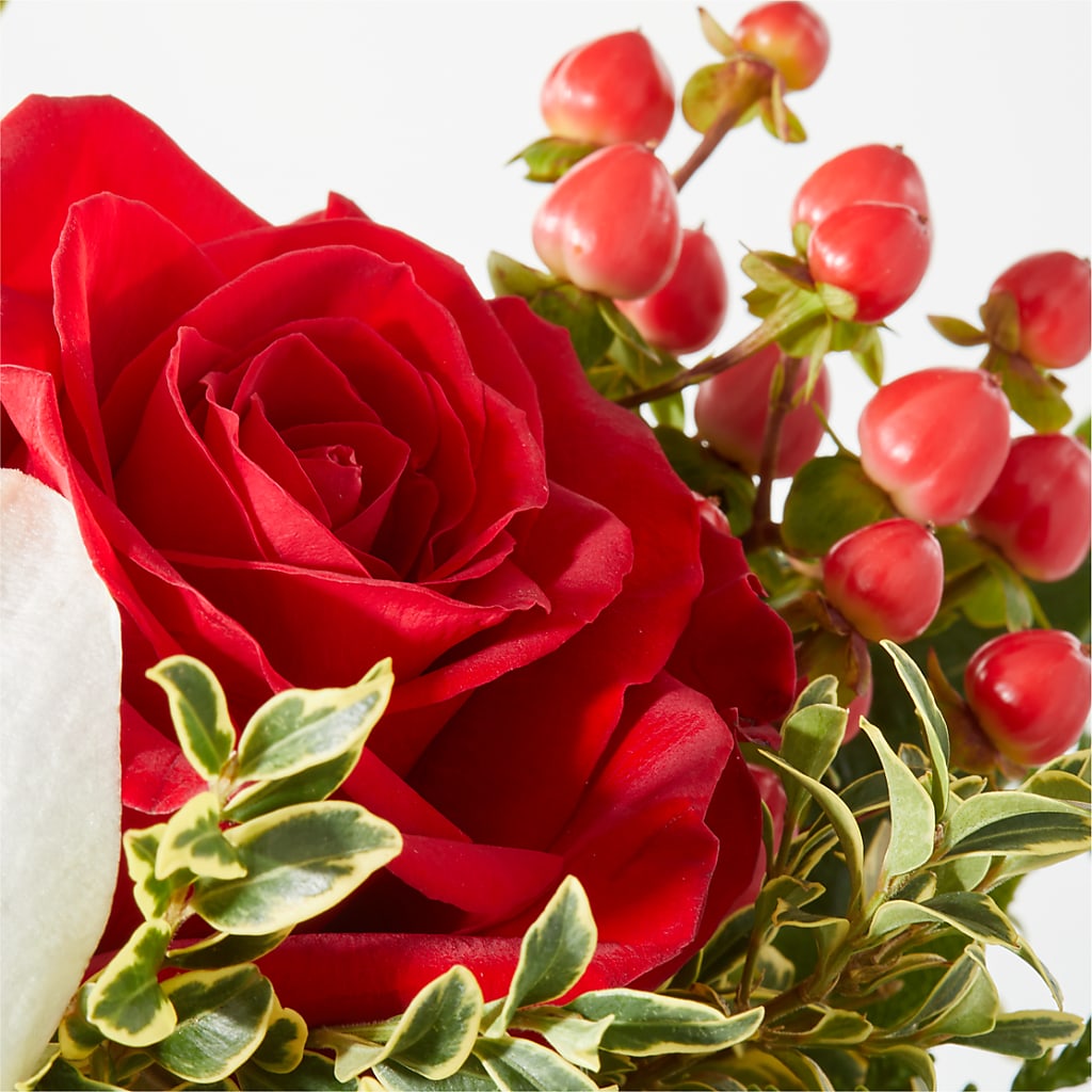 Snowy Wonderland Bouquet –  Main Street Floral, Superior NE
