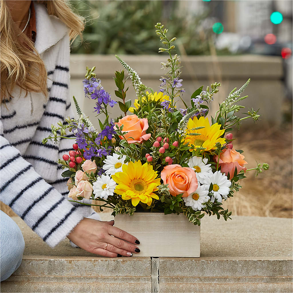 The Good Life Bouquet –  Main Street Floral, Superior NE