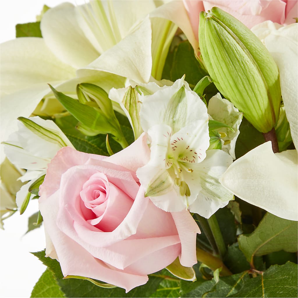 Kindhearted Bouquet –  Main Street Floral, Superior NE